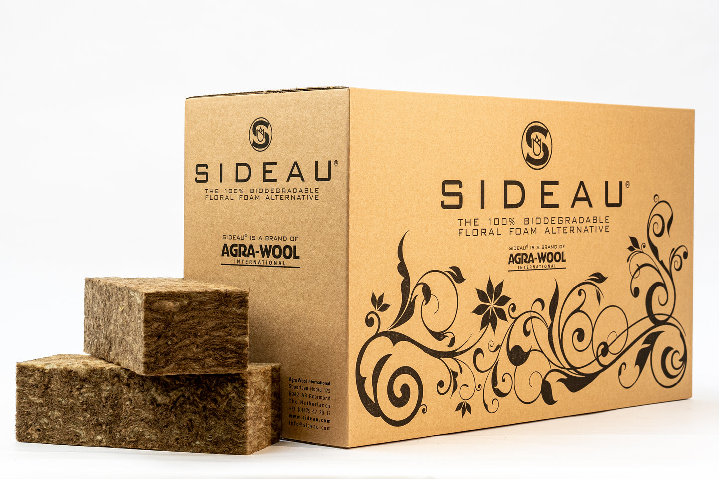 Front view of the Sideau biodegradable floral foam alternative box for 20 blocks, featuring product branding.